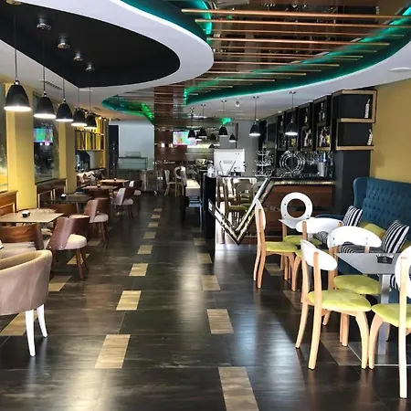 酒店 Tirana Room Rentals *