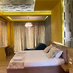 Tirana Room Rentals * Tirana