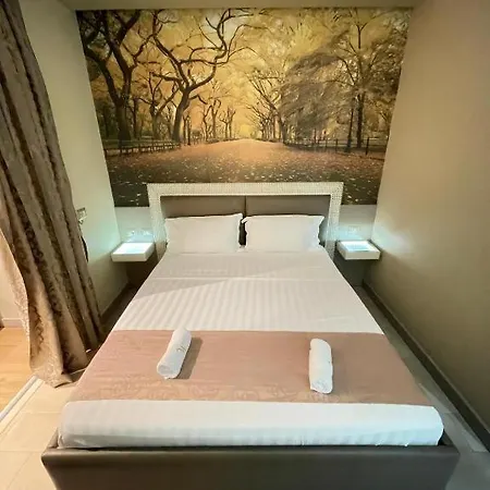 Tirana Room Rentals * Tirana