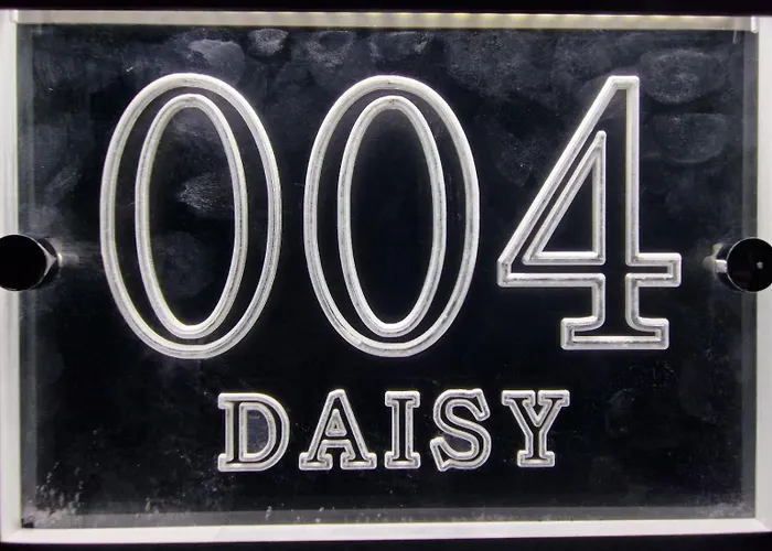 Tirana Room Rentals فندق تيرانا